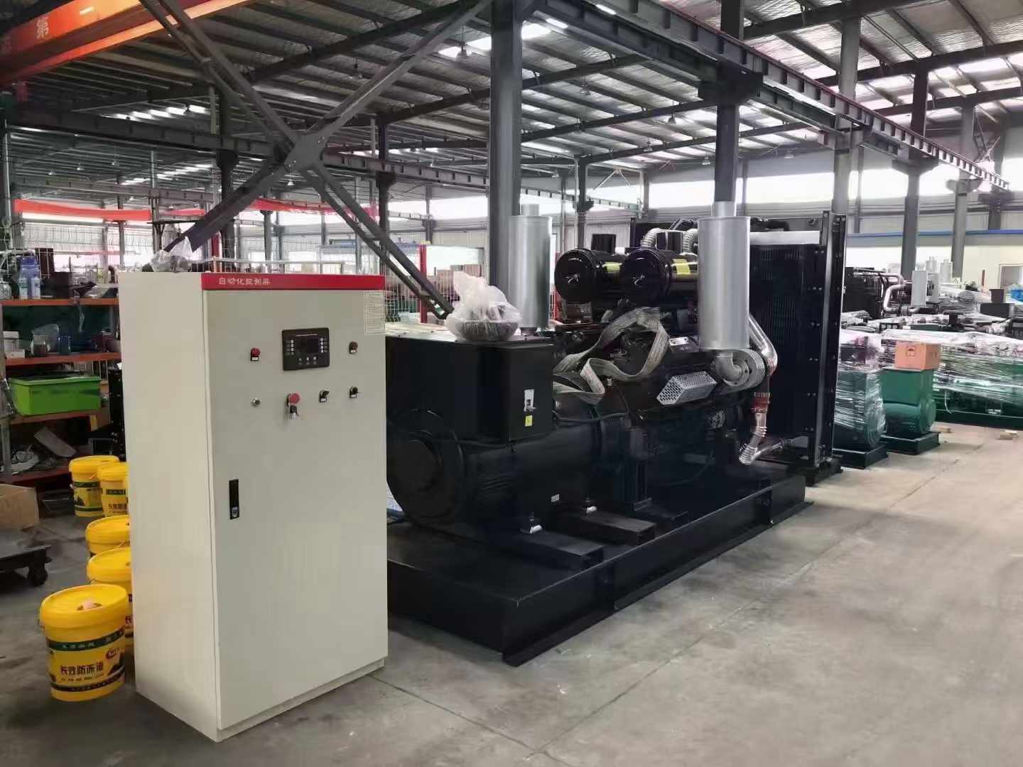 南城柴油发电机运行时的噪音和振动水平如何?