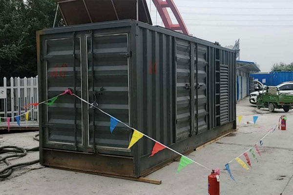 南城发电机租赁空气滤清器多久更换一次?